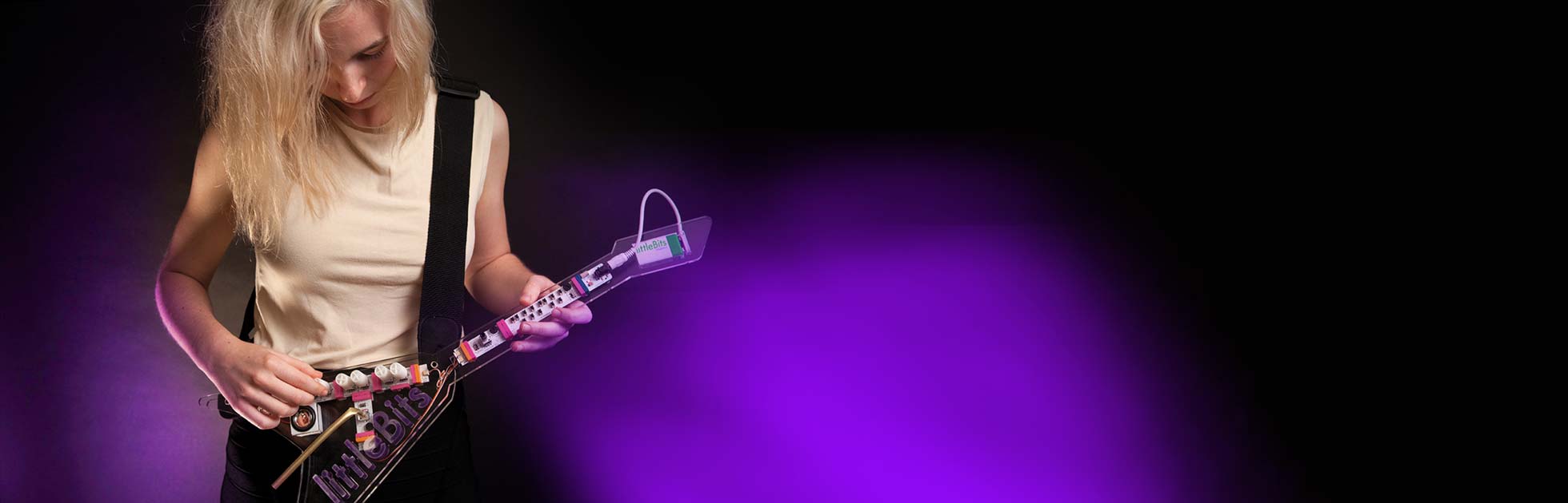 slider_3_background